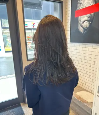 ミディアム カラー いなみね はるきのヘアスタイル