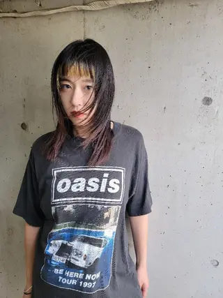 カラー ミディアム 片岸 信征のヘアスタイル