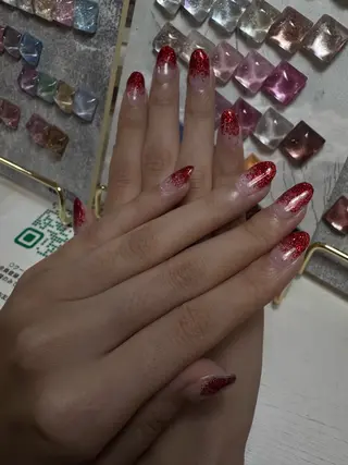 ネイル ネイルサロンエーナイン西友西町店所属・山崎 莉菜のネイルデザイン