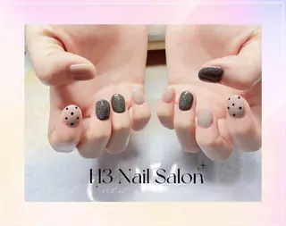 ショート H3 ネイル サロンのネイルデザイン