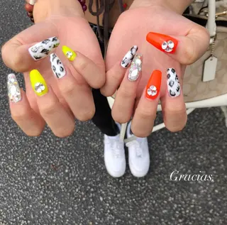 ネイル Gracias. rieのネイルデザイン