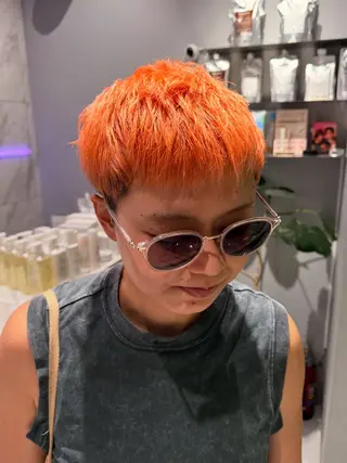 ショート カラー 新宿ケアブリーチ 稲垣颯太のヘアスタイル