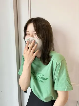 セミロング allum所属・allum SAKURAのヘアスタイル