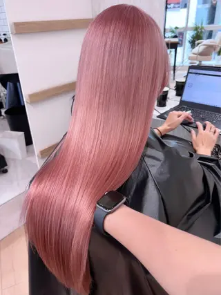 ロング 💛NOZOMI💛 ハイトーンカラーのヘアスタイル