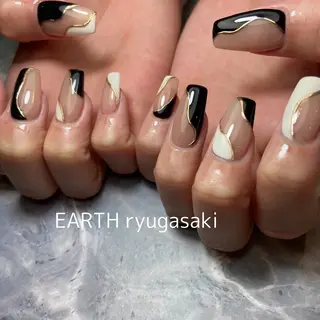 ネイル hair&make EARTH coiffure beaute 龍ケ崎店所属・tomita ayakaのネイルデザイン