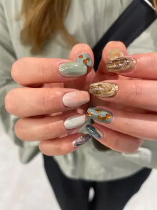 ネイル ユナ🌙 nailのネイルデザイン