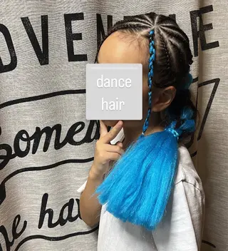 ヘアアレンジ キッズ un par un アンパルアン所属・un par unの眉毛・アイブロウイメージ