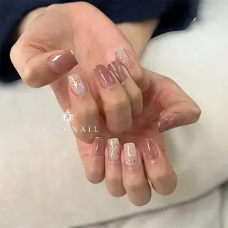 ネイル アトリエ　ミモザ所属・いまむら あかりのネイルデザイン