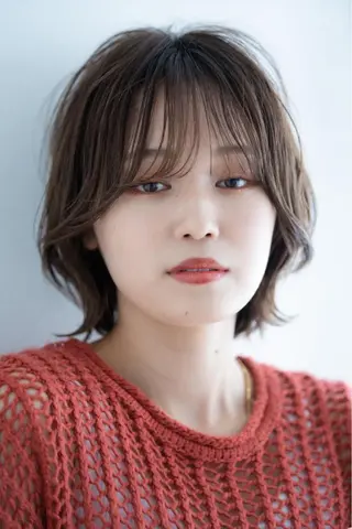 ミディアム カラー 小林 伯熙のヘアスタイル