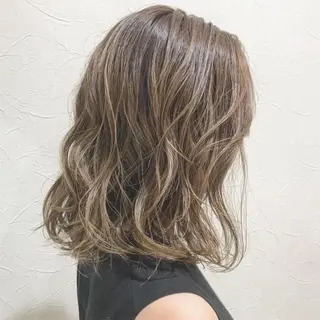 ミディアム 佐藤 貴太のヘアスタイル