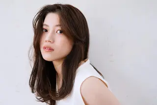 ミディアム カラー ヘアアレンジ ROW 横浜のヘアスタイル