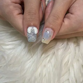 ネイル 森ノ宮ネイル🌈☁️ seri🌞のネイルデザイン