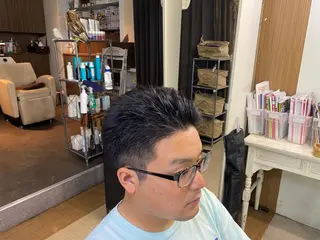 ショート メンズ sora所属・廣瀬 瞳のヘアスタイル