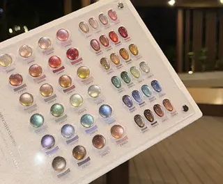 ネイル MOMO nail所属・NIITSU 川崎のネイルデザイン