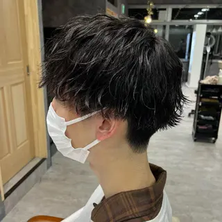 パーマ メンズ 勝 瑞貴のヘアスタイル