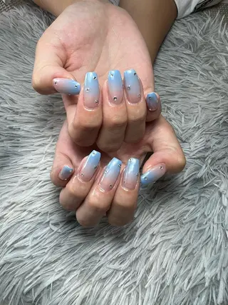 ネイル シェヌネイル JURAのネイルデザイン