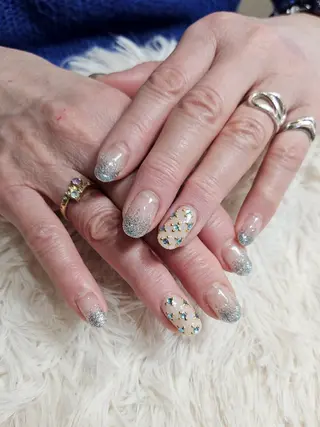 ネイル plus j yuuのネイルデザイン