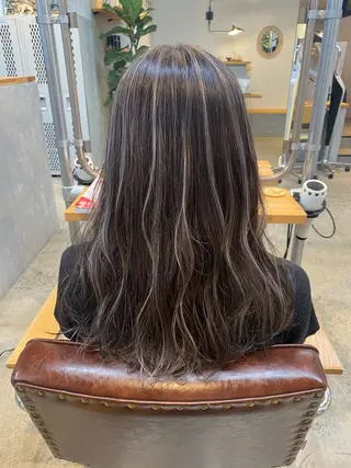 ロング カラー 🌼ハイライト透明感 🌼maiのヘアスタイル