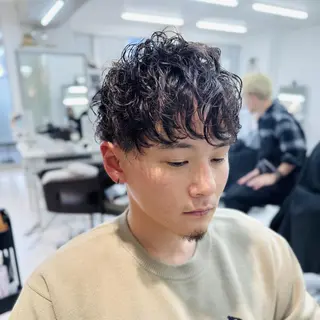 カラー パーマ ショート レヴ　草加駅3分🌻 ✂️早朝深夜営業🌱のヘアスタイル