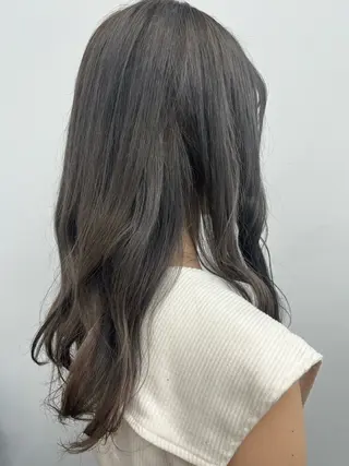 ロング カラー ROSSO Hair&SPA 香椎宮前店所属・SHIINA 香椎宮前店のヘアスタイル