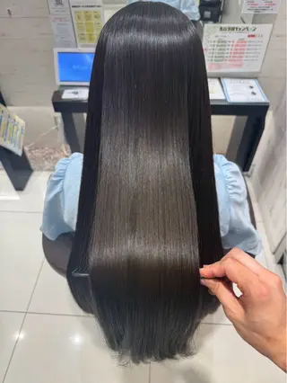 Earth中島 育枝のヘアスタイル