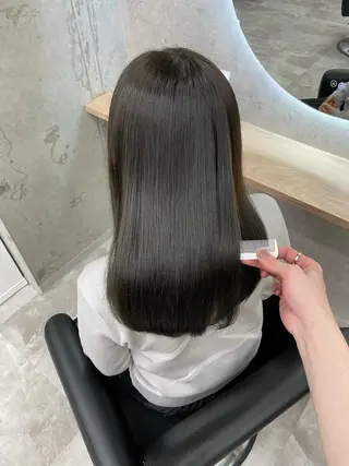 セミロング カラー ✨武内凌太✨ 複雑履歴/ムラ修正のヘアスタイル