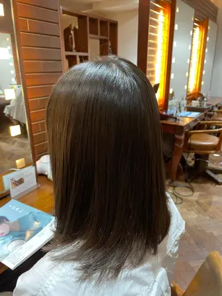 ミディアム stylist YUTOのヘアスタイル