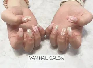 ネイル Van Nail Salonのネイルデザイン