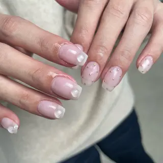 ミディアム m kaori𓃟のネイルデザイン