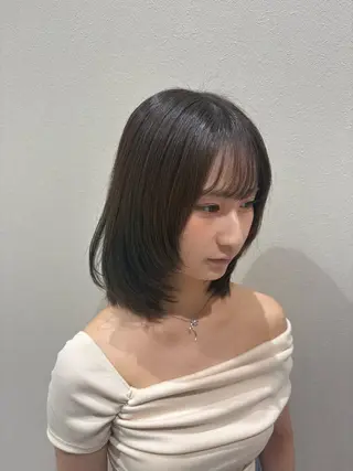 ミディアム カラー 暖色系カラー/高発色 カラー/本間陽南のヘアスタイル