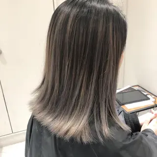 ミディアム カラー 【ショート、艶髪】 新海龍哉のヘアスタイル