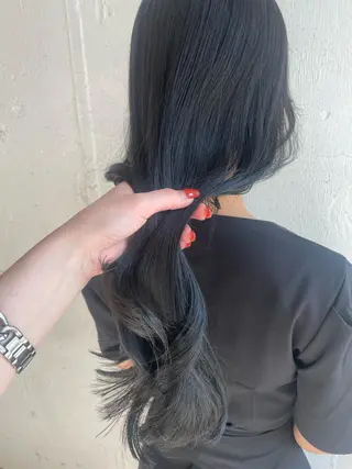 ロング カラー hisano / ハイトーン・透明感のヘアスタイル