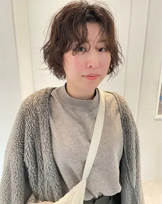 ショート パーマ 瓜谷 亮磨のヘアスタイル