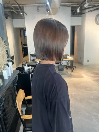 ショート ツヤ髪縮毛矯正 🩶manamiのヘアスタイル