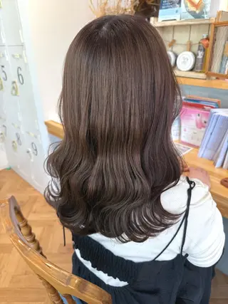 セミロング merc.☘️平岩 那月のヘアスタイル