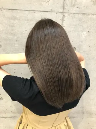 ミディアム カラー 大栗 佑也  髪質改善のヘアスタイル