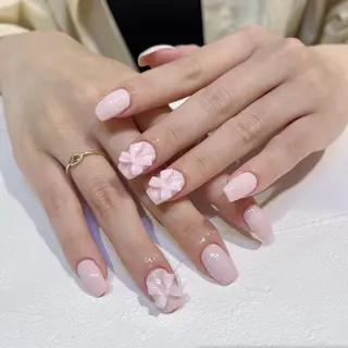 ネイル 鈴木 里奈のネイルデザイン