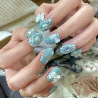 ネイル 【 ネイリスト&アイ リスト】キヨカのネイルデザイン