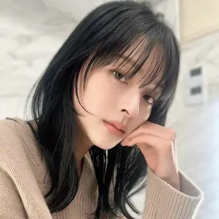 セミロング ショート/レイヤー/ 縮毛矯正/ 渡邊莉玖のヘアスタイル