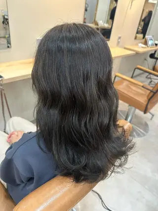 セミロング 櫻井 サクラのヘアスタイル