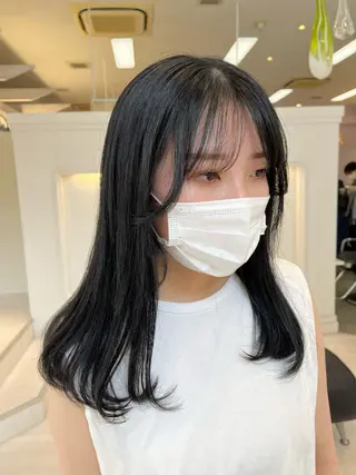 セミロング カラー GOODDAY ヘアサロンのヘアスタイル