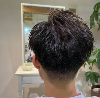 ショート パーマ メンズ ナツハラ サトシのヘアスタイル