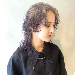 カラー デザインカラー/パー マ🦖外岡咲希🦖のヘアスタイル