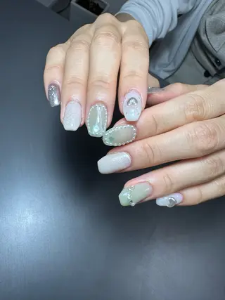 ネイル 12 designのネイルデザイン