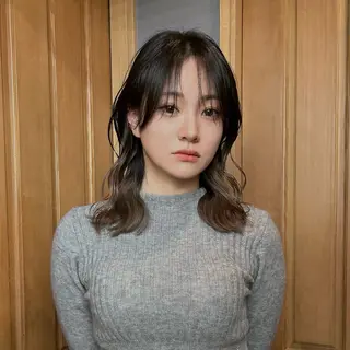 ミディアム たしろ ともきのヘアスタイル