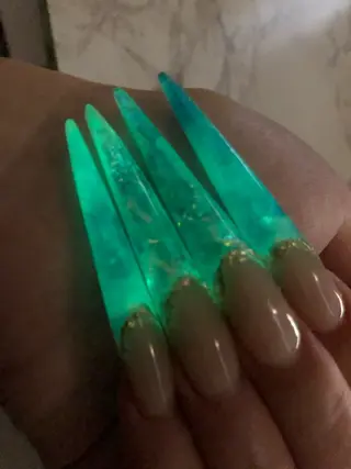 ネイル Nailsalon SKiのネイルデザイン