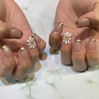 ネイル 糀屋 彩奈のネイルデザイン