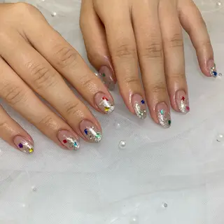 ネイル S LOUNGE NAIL所属・パーツたくさん🍓 SUMIのネイルデザイン