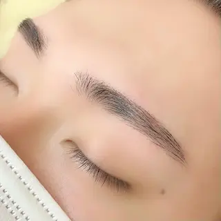 アイブロウ OPS hair ミクのマツエク・マツパデザイン