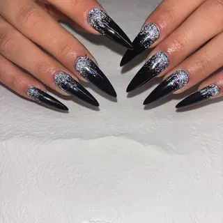 ネイル RE💟N.NAIL ラテン系お姉さんのネイルデザイン